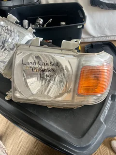 Toyota Landcruiser 79 Series (LDV) Headlamps (OEM)