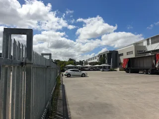 14 154 sqm Warehouse with Yard To Rent in Montague Gardens, Cape Town