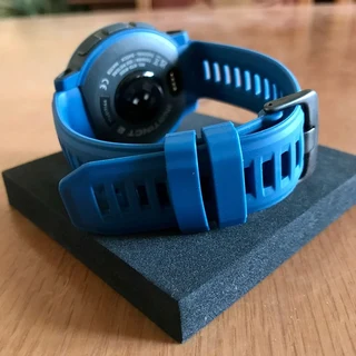 Brand new Garmin Instinct 2 Solar Rugged GPS Smartwatch (45mm) - Tidal Blue