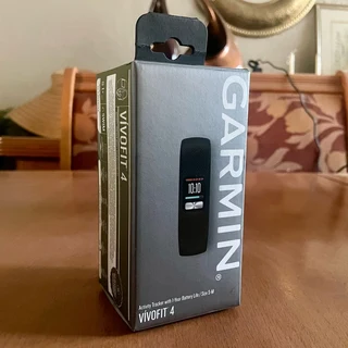 Brand new Garmin Vivofit 4 Activity Tracker (Small/Medium) - Black