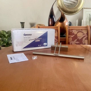 Brand new Bright Star Lighting 5W LED Picture Mirror Light in 4000K - Satin Chrome