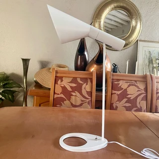 Brand new George &amp; Mason Metal Retro Desk Table Lamp - White