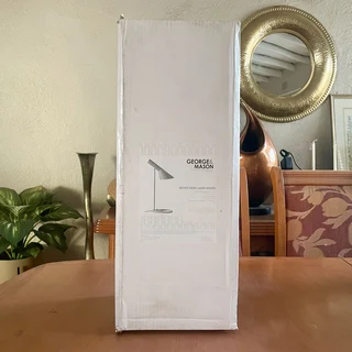 Brand new George &amp; Mason Metal Retro Desk Table Lamp - White