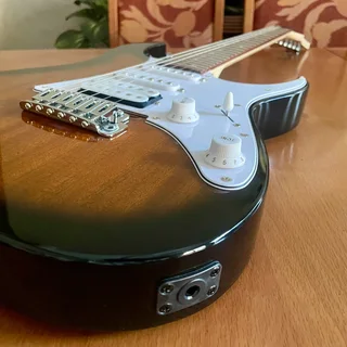 Brand new Ibanez Electric Guitar GRG140 - Sunburst