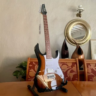 Brand new Ibanez Electric Guitar GRG140 - Sunburst