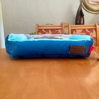 Brand new Dog’s Life Vintage Lounger Waterproof Winter Pet Dog Cat Bed 55x36cm - Blue