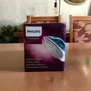 Brand new Philips EasySpeed 2000W Drip Stop Steam Iron - Blue