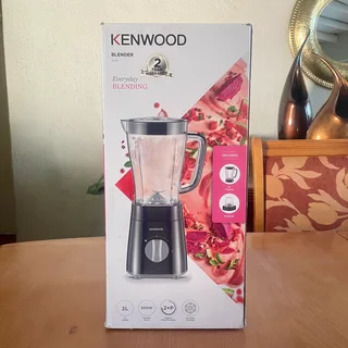 Brand new Kenwood Blender w/ Mill - Black