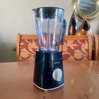 Brand new Kenwood Blender w/ Mill - Black