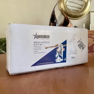 Brand new Bright Star Lighting 5W LED Picture Mirror Light in 4000K - Antique Gold