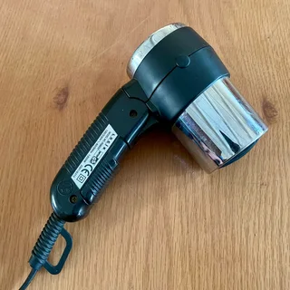 Working Logik Compact Travel Hairdryer - Silver/Black