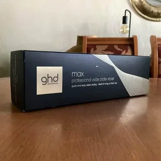 Brand new genuine Ghd Max Professional Wide Plate Hair Styler Straightener - Black
