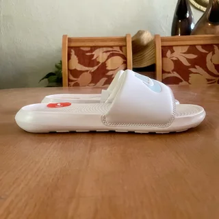 Brand new Nike Victori One Womens Slide UK5.5 - Barely Rose/Metallic Silver