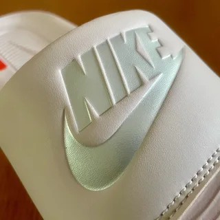 Brand new Nike Victori One Womens Slide UK5.5 - Barely Rose/Metallic Silver