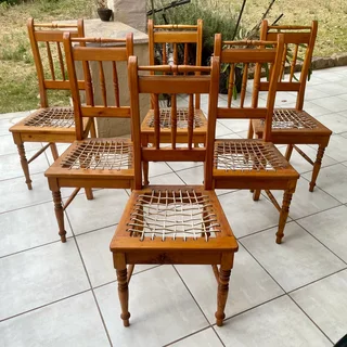 6 x Vintage Riempies Chairs Set