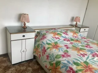 Vintage Retro 4-piece Bedroom Suite - White