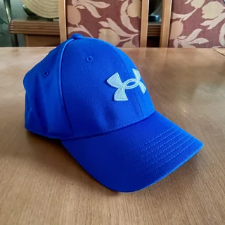 Brand new Twinpack Under Armour Mens Training Caps Size M-L - Royal/White &amp; Royal/Yellow