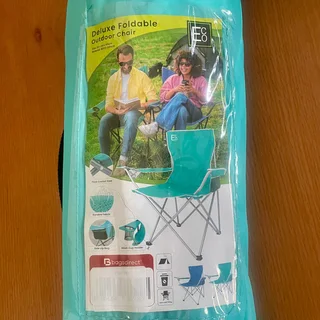 Brand new 2 x Deluxe Foldable Outdoor Camping Chairs - Turquoise