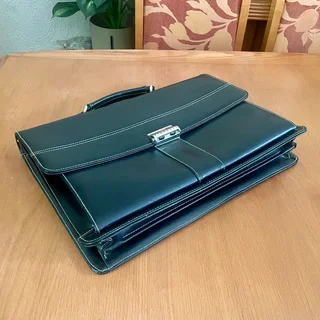 [SOLD] Fiorelli Slim Modern Business Briefcase - Preloved - Sandton