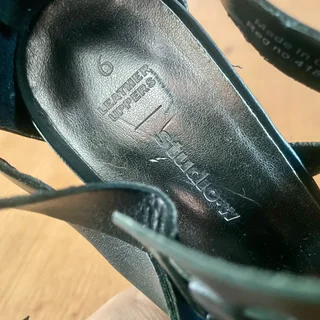 Studio-W Leather High Heels Size 6 - Like new - Sandton