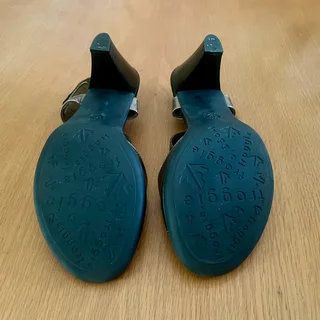 Froggie Leather T-bar High Heel Sandals UK6 - Like new - Sandton