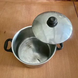 [SOLD] 2 x Aloe Stainless Steel Pots - Good condition - Sandton