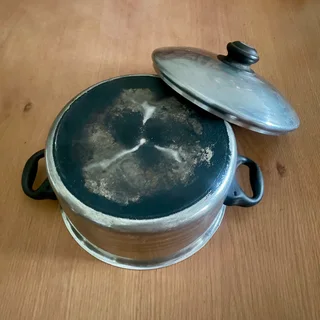 [SOLD] 2 x Aloe Stainless Steel Pots - Good condition - Sandton