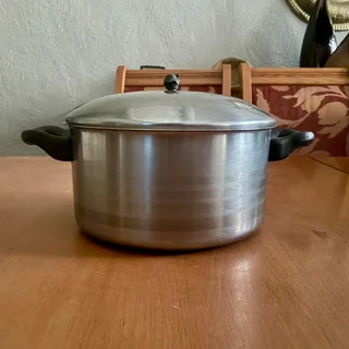 [SOLD] 2 x Aloe Stainless Steel Pots - Good condition - Sandton