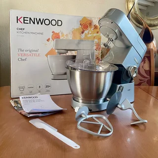 Kenwood Chef Kitchen Machine - New (display unit) - Sandton