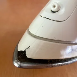 Working Kenwood Steam Iron - Good condition - Sandton