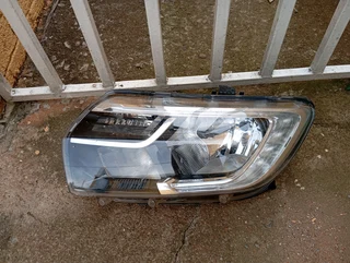 Renault Sandero Headlight 2018