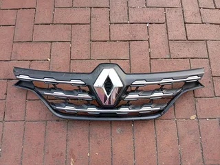 Renault Tribe Grill