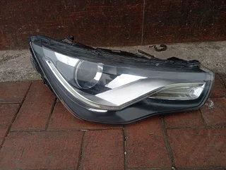 Audi A1 2010-2015 Headlight Right Side