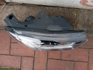 Chevrolet Captiva 2016 Headlight Right Side