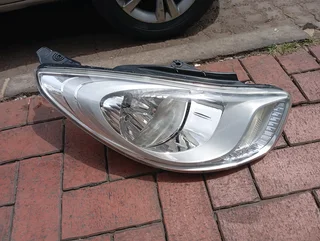 Hyundai i10 Headlight Right Side