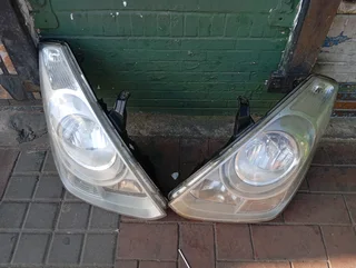 Hyundai H1 Headlight Both Side