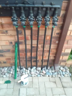 Grassfarm Instant Lawn sales &amp; deliver Kikuyu grass ,LM Grass .Compost &amp; Lawndressing.