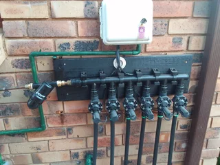 Grassfarm Instant Lawn sales &amp; deliver Kikuyu grass ,LM Grass .Compost &amp; Lawndressing..