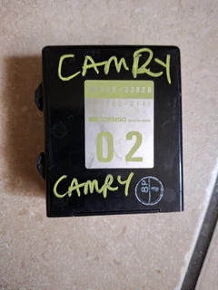 Toyota Camry amplifier assembly