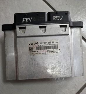 VW Golf computer box ECU