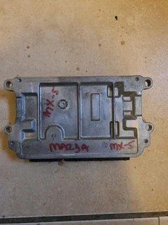 Mazda MX-5 computer box ECU