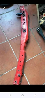 Daihatsu Sirion top craddle