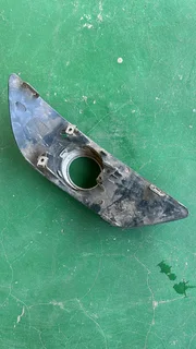 Mercedes benz W204 right side foglamp cover