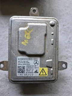 Mercedes benz headlight ballast