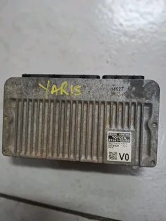 Toyota Yaris computer box ECU