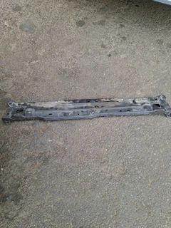 Mercedes benz W204 top craddle