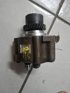 Toyota D4D 2KD Power steering pump
