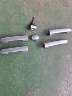 Hyundai i20 door handles