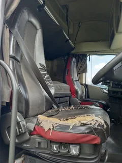 Black Friday Special - 2016 VOLVO FH 480 Double Axle Truck [Ready For Work]