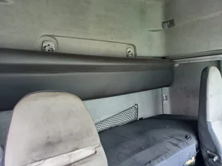 Black November Special – 2014 Renault Premium Lander 440 Double Axle Truck Ready For Work